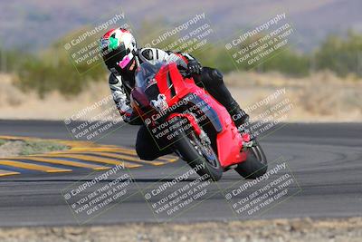 media/Nov-05-2022-SoCal Trackdays (Sat) [[f8d9b725ab]]/Turn 5 (940am)/